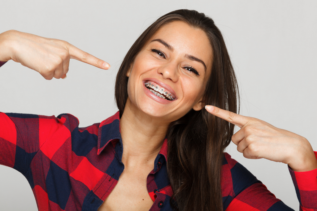 6 Signs You Need Braces Again 1024x682 